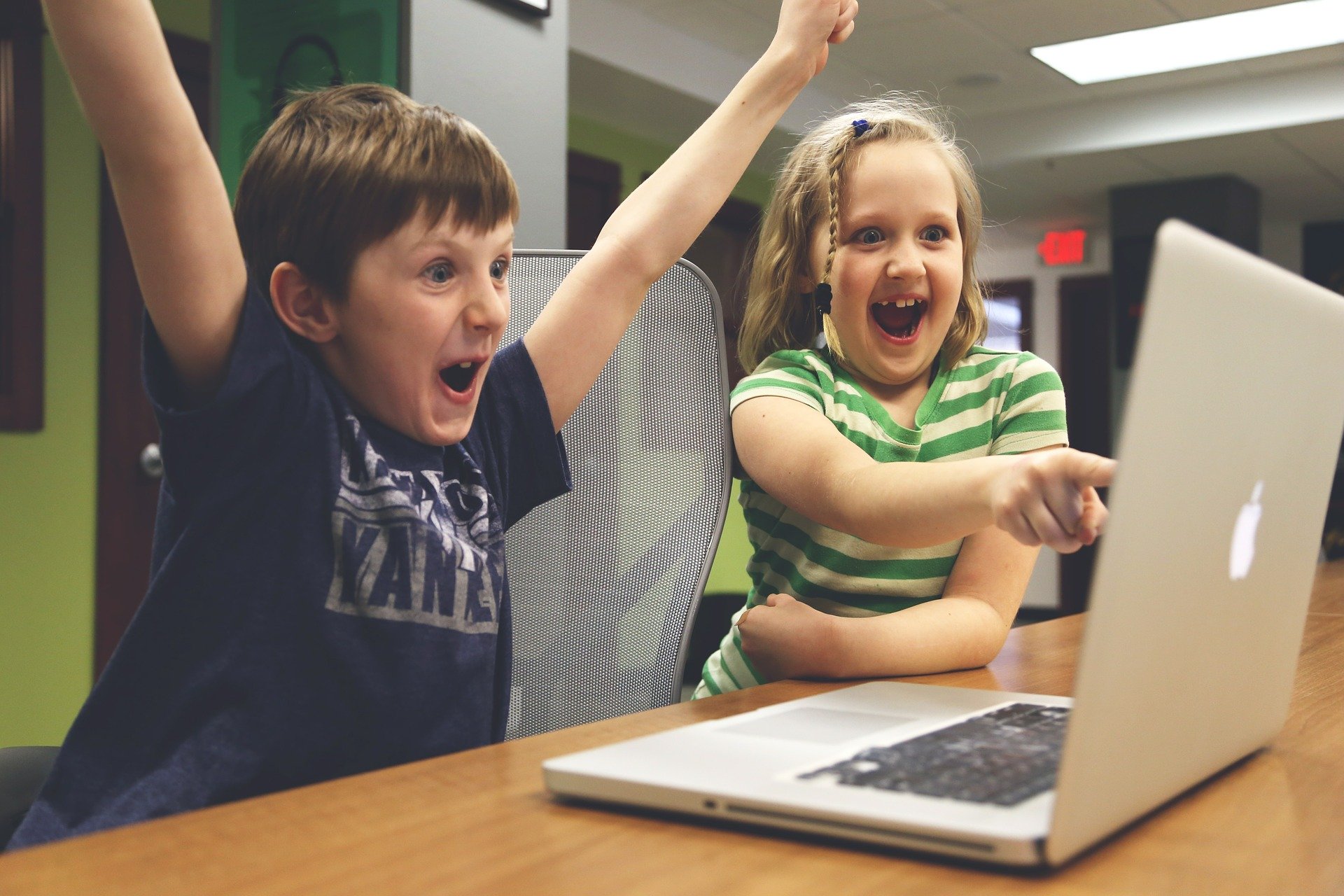 Students learning online